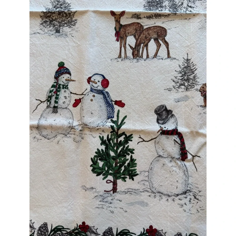 Williams Sonoma Christmas tea towels. Set of 2
